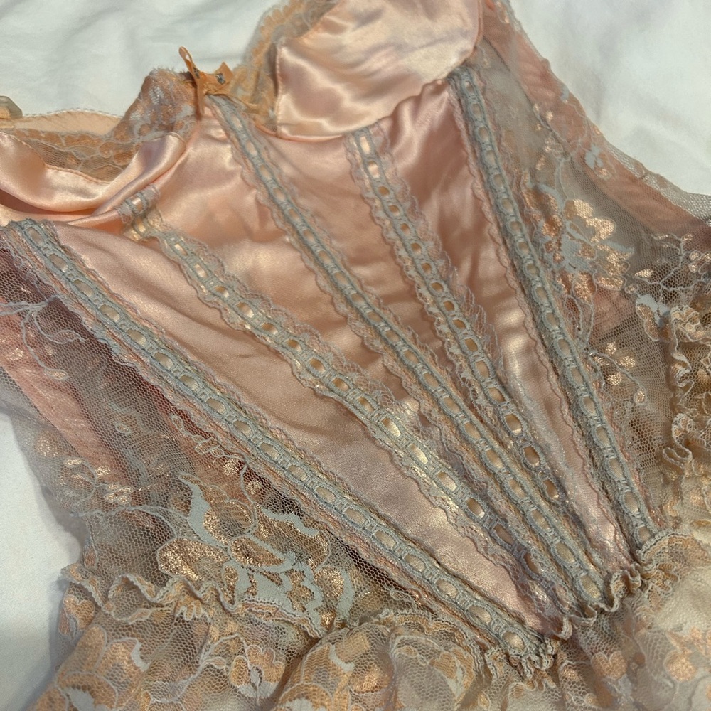 Vintage lingerie bustier